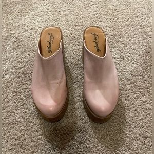 Free People Suki Clog Pink Size 39/9